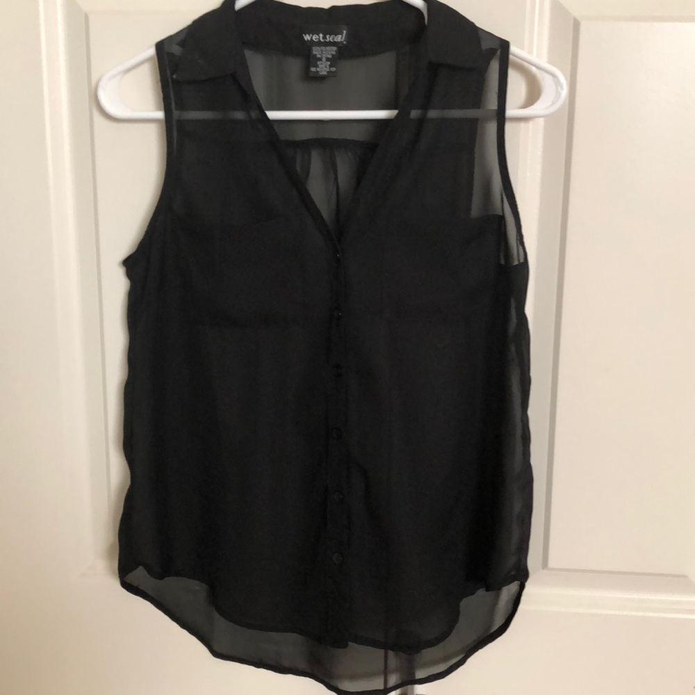 Sheer black button-up tank - Picture 2 of 4